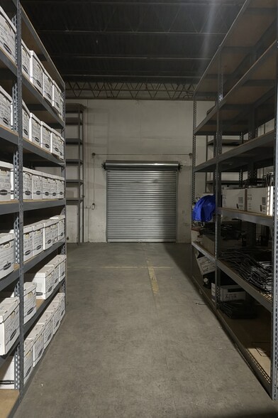 More Photos Of 40 Shanklin Rd, Beaufort Warehouse For Sale