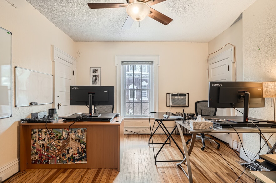 More Photos Of 940 Logan St, Denver Office For Lease