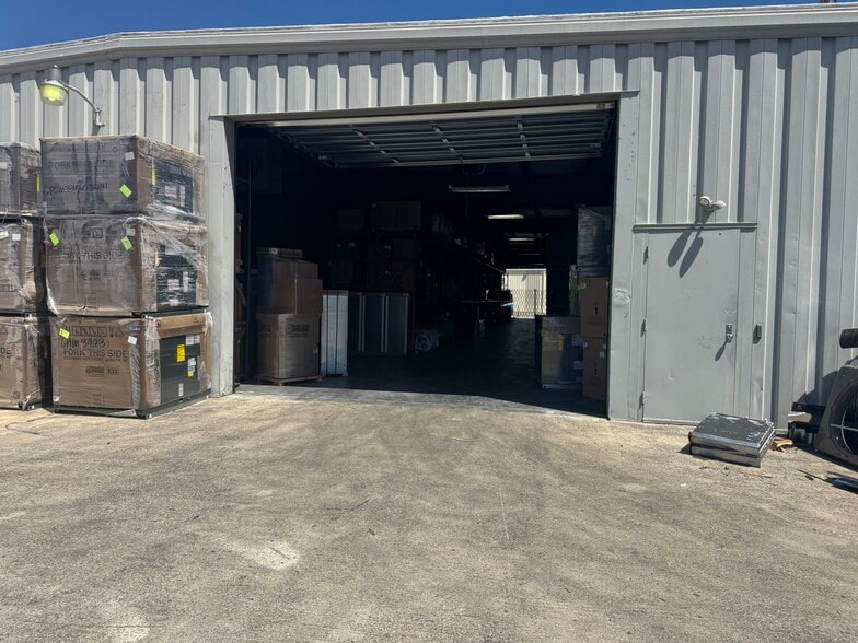 More Photos Of 4701 Commercial Dr NW, Huntsville Warehouse For Lease