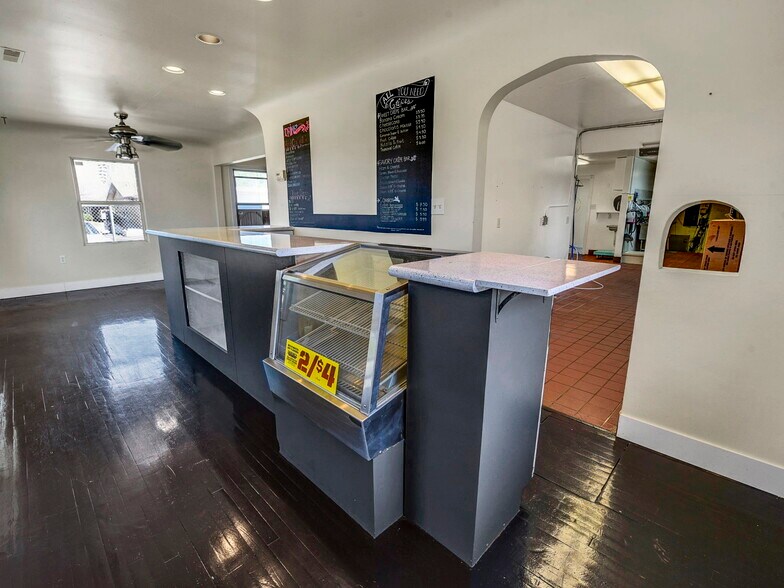 More Photos Of 5128 S 1900 W, Roy Restaurant For Sale