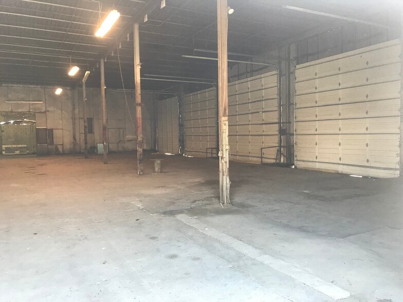 More Photos Of 147 Nebraska, Memphis Warehouse For Sale