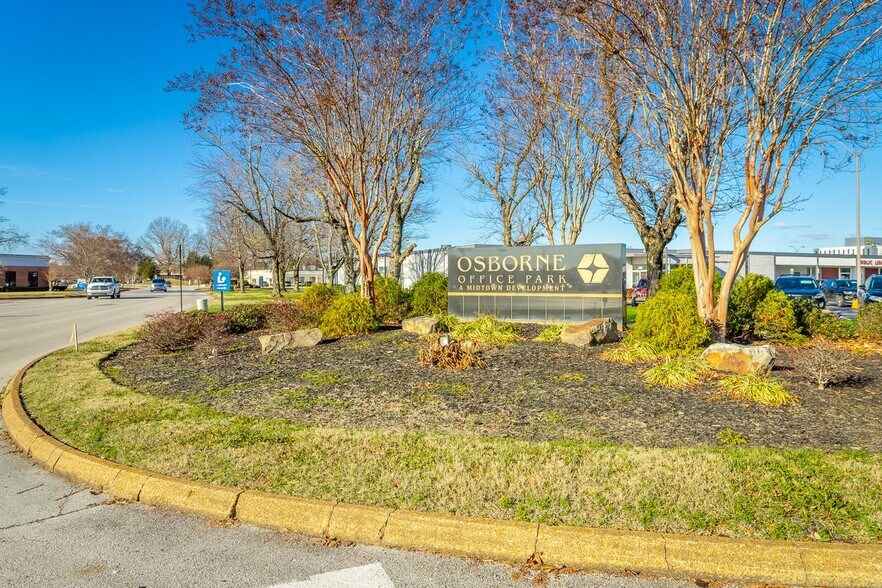 More Photos Of 5715 Uptain Rd, Chattanooga Light Distribution For Lease