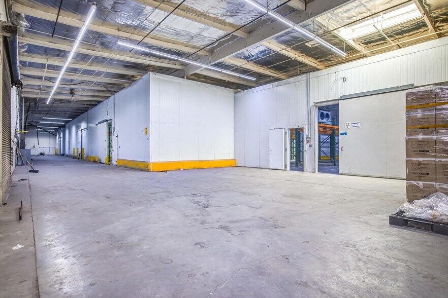More Photos Of 6820-6830 E Washington Blvd, Commerce Refrigeration Cold Storage For Lease