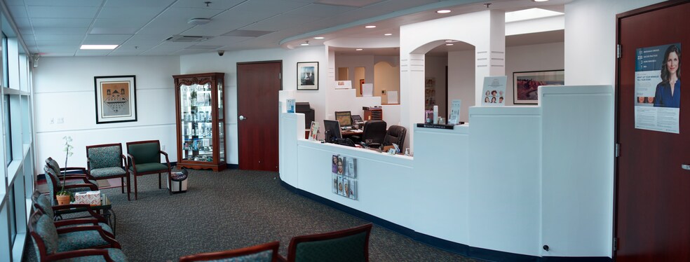 More Photos Of 23365 Hawthorne Blvd, Torrance Medical For Lease