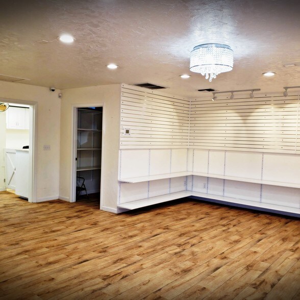 More Photos Of 905 S Beeline Hwy, Payson Freestanding For Sale