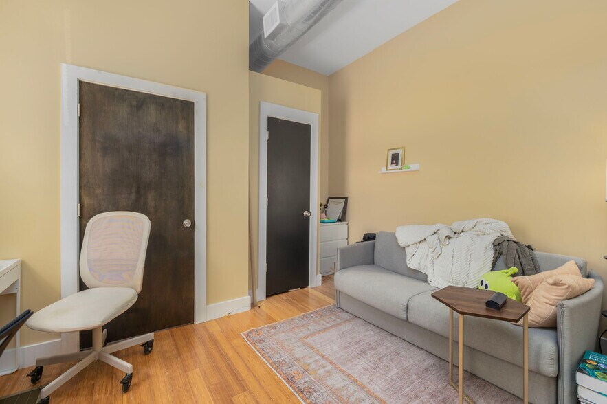 More Photos Of 64-66 Pitman St, Providence Apartments For Sale
