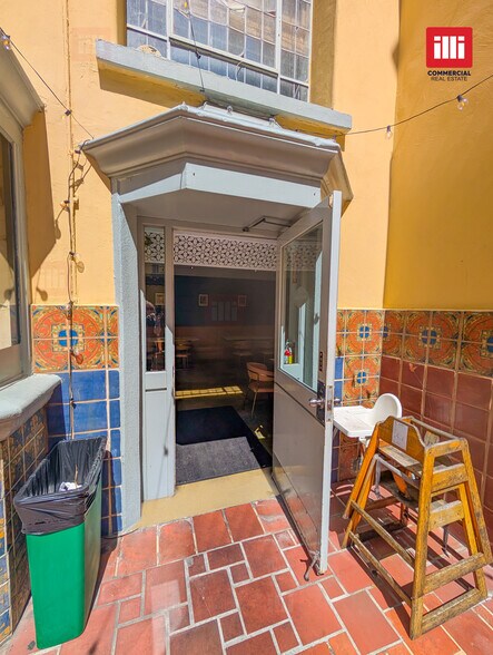 More Photos Of 1091-1095 Broxton Ave, Los Angeles Storefront Retail Office For Lease