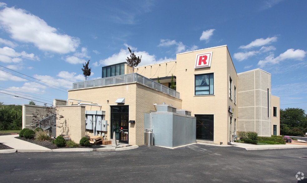 More Photos Of 600-604 Morrison Rd, Gahanna Medical For Lease