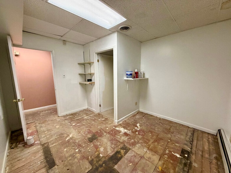 More Photos Of 1137 Light St, Baltimore Storefront Retail Residential For Sale