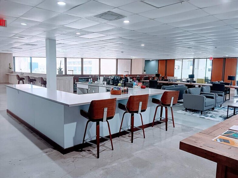 More Photos Of 2121 Market St, Galveston Coworking Space