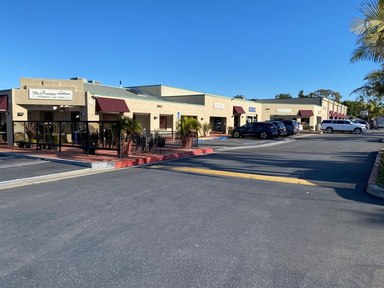 More Photos Of 2800-2820 Roosevelt St, Carlsbad General Retail For Lease