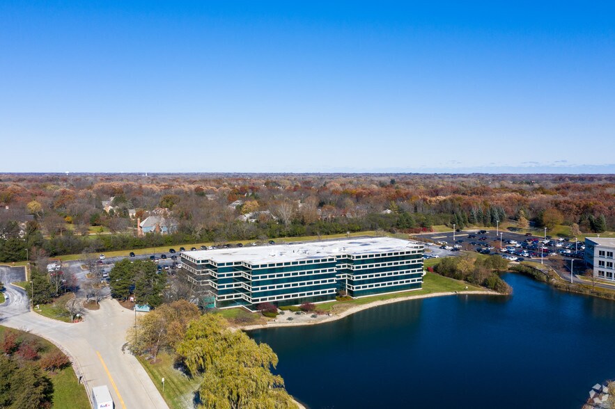 More Photos Of 2801 Lakeside Dr, Bannockburn Office For Lease