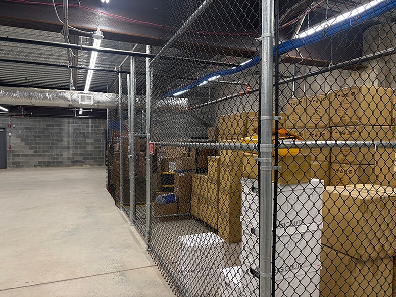 More Photos Of 293 Lafayette Ave, Hawthorne Storefront Retail Office For Lease