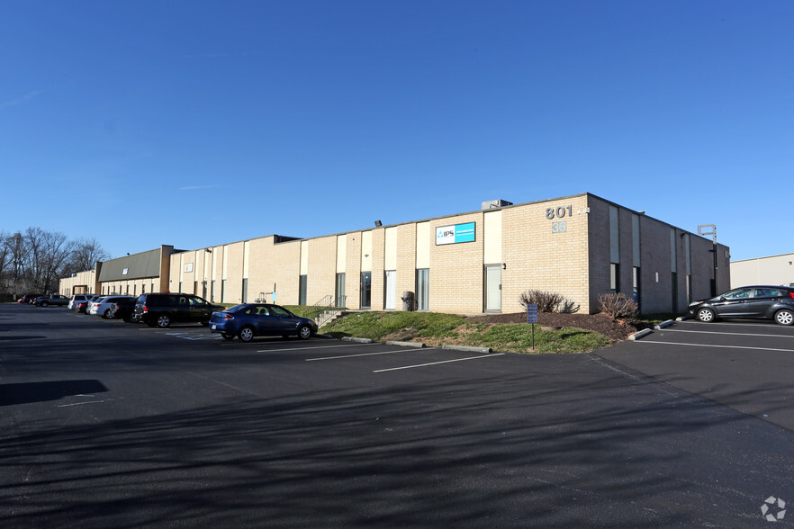 Primary Photo Of 801 Carpenters Crossing, Folcroft Warehouse For Lease