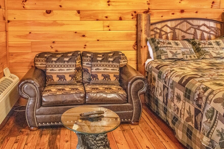 More Photos Of , Tellico Plains Unknown For Sale