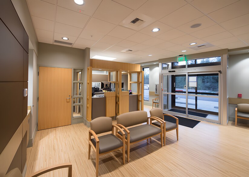 More Photos Of 2500 Squalicum Pky, Bellingham Medical For Sale