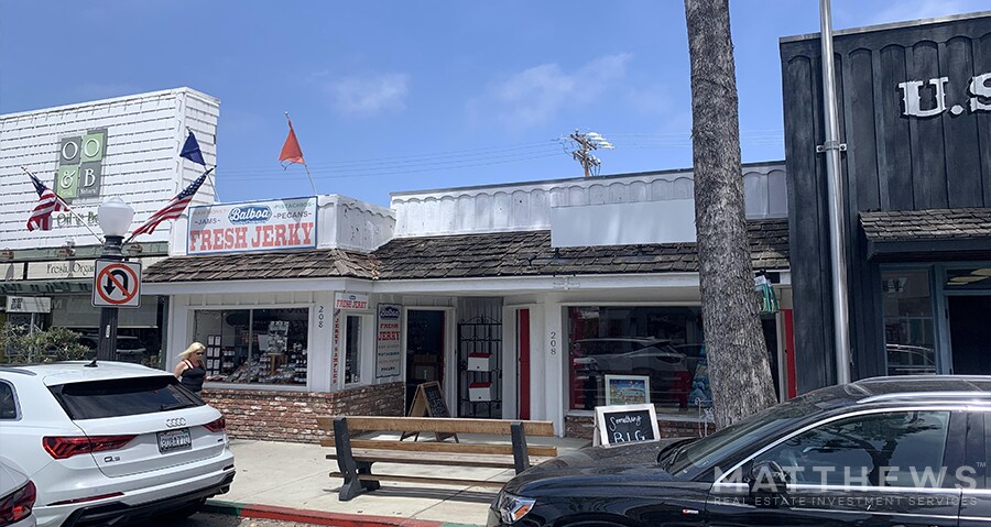 More Photos Of 208 Marine Ave, Newport Beach Storefront Retail Residential For Lease