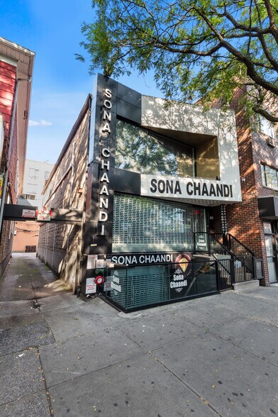 Primary Photo Of 3714 74th St, Jackson Heights General Retail For Sale