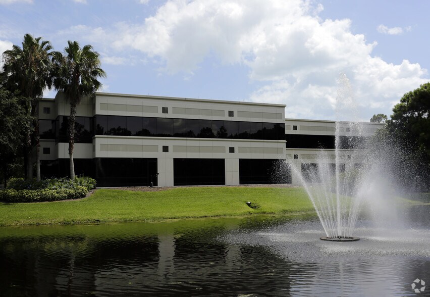 More Photos Of 27299 Riverview Center Blvd, Bonita Springs Office For Lease