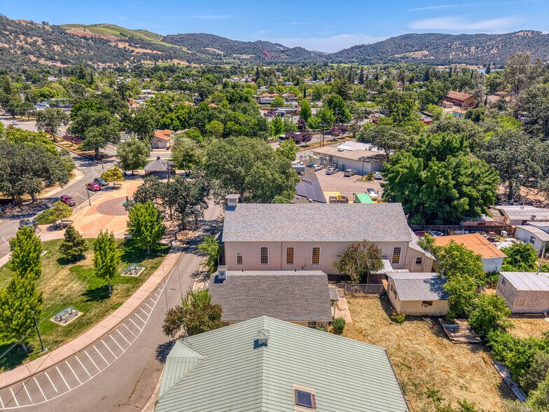 More Photos Of 12487 The Plaza, Clearlake Oaks Religious Facility For Sale