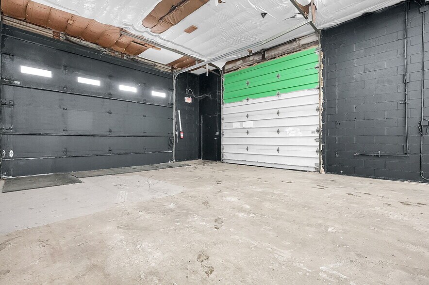 More Photos Of 7295 Rickley St, Reynoldsburg Warehouse For Lease