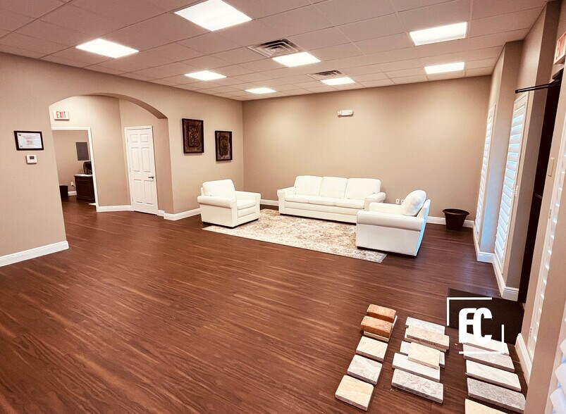 More Photos Of 2662-2698 SE Willoughby Blvd, Stuart Office For Sale