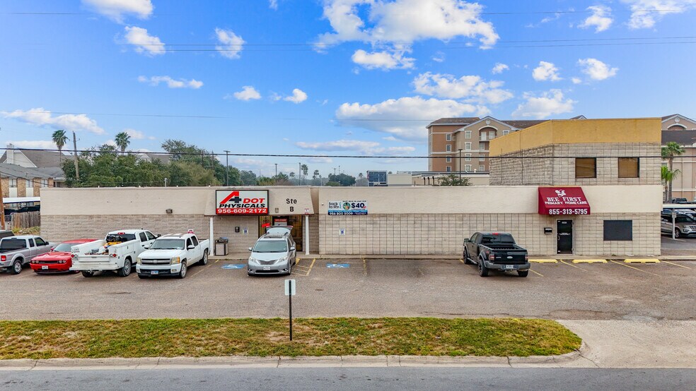 Primary Photo Of 1401 S 6th St, McAllen Medical For Lease
