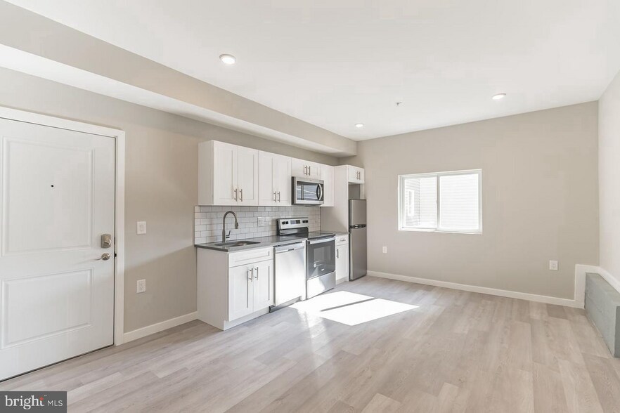 More Photos Of 2243 N Broad St, Philadelphia Apartments For Sale