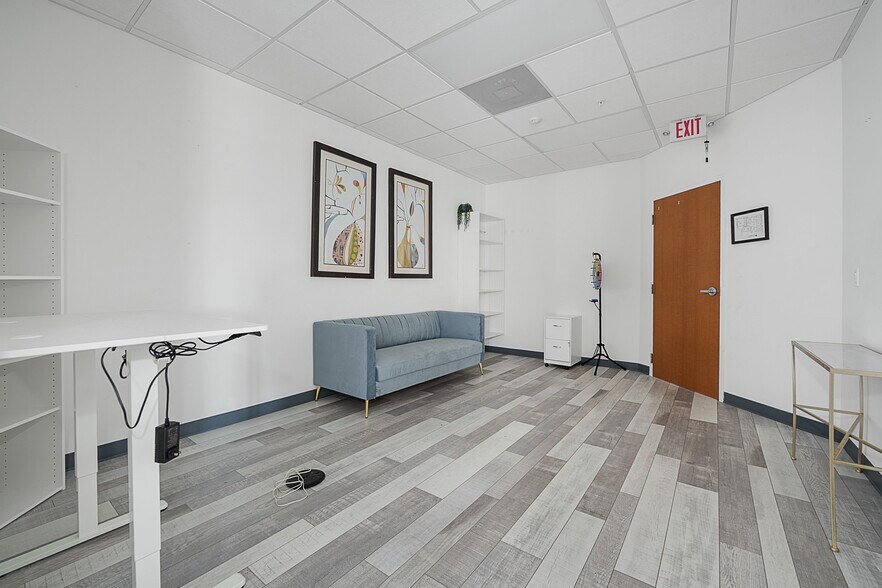 More Photos Of 180 Pinnacles Dr, Palm Coast Medical For Lease