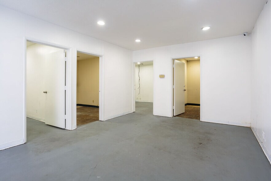 More Photos Of 1001 E Elm Ave, Fullerton Warehouse For Sale