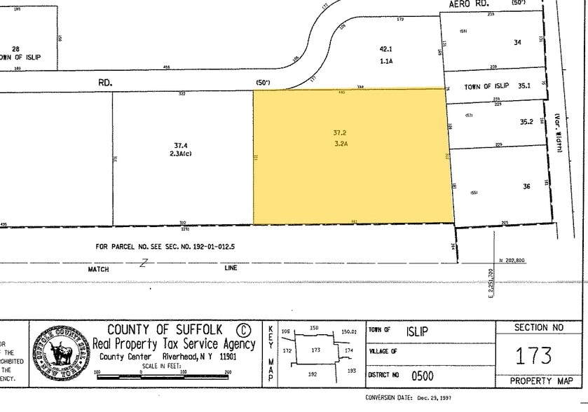 More Photos Of 40 Aero Rd, Bohemia Warehouse For Lease