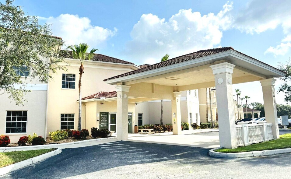 More Photos Of 836 Sunset Lake Blvd, Venice Medical For Lease