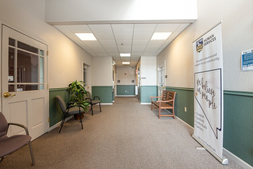 More Photos Of 5 Pine Cone Rd, Dayton Office For Sale