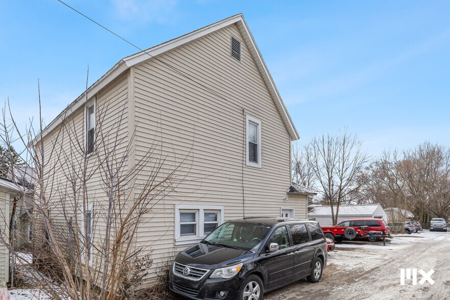 More Photos Of , Grand Rapids Multifamily For Sale