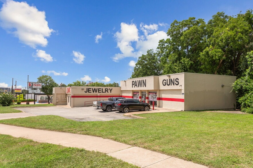 More Photos Of , Austin General Retail For Sale