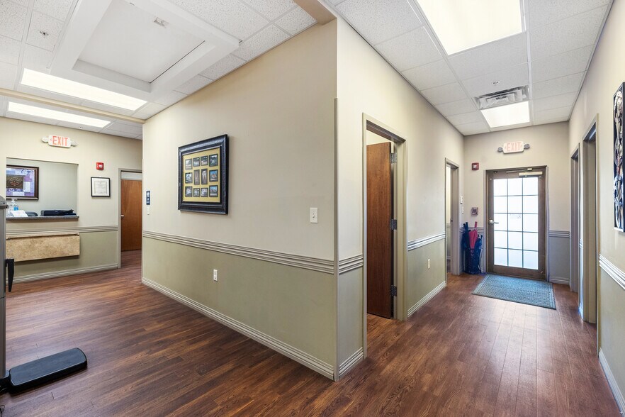 More Photos Of 930 Adell Ree Park Ln, Knoxville Medical For Sale