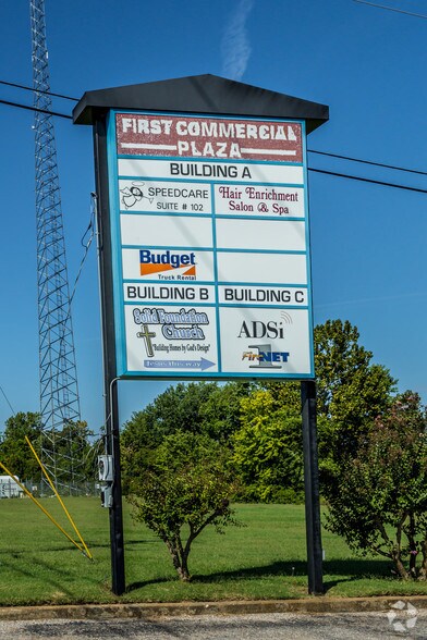 More Photos Of 1926 First Commercial Dr N, Southaven Office For Sale