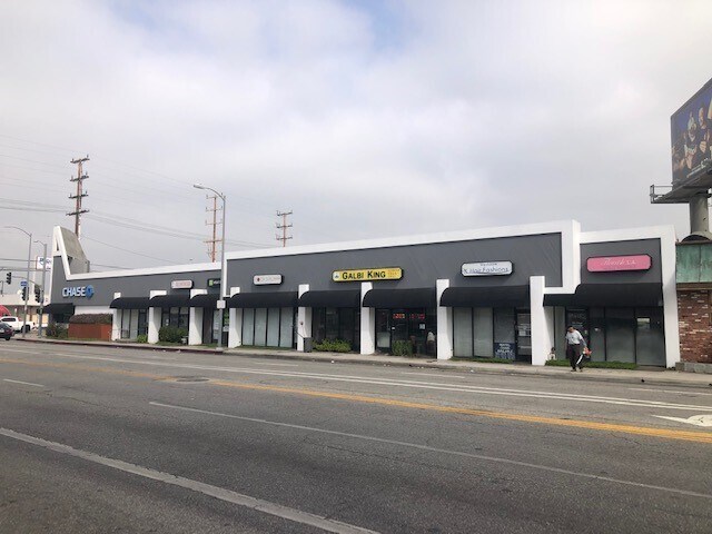 More Photos Of 11263 National Blvd, Los Angeles Storefront For Lease