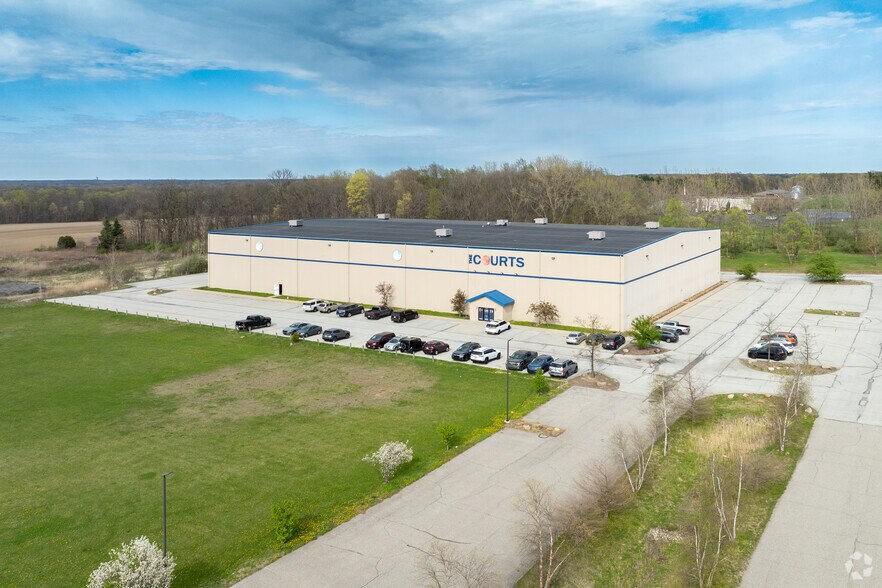 More Photos Of 127 E US Highway 6, Valparaiso Sports And Entertainment For Sale