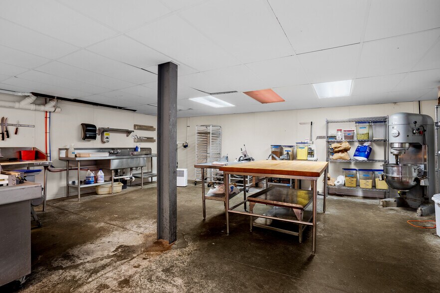 More Photos Of , Buffalo Specialty For Sale