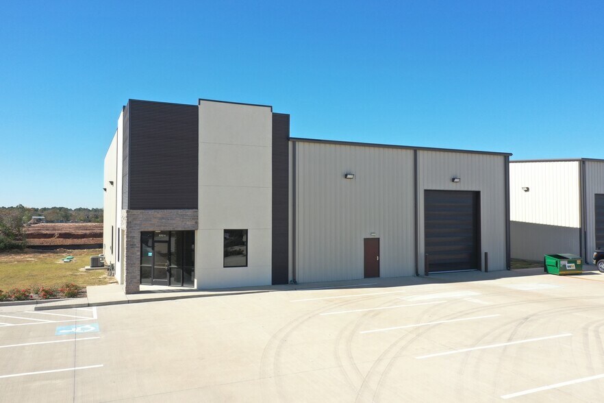 More Photos Of 16707 Telge Rd, Cypress Warehouse For Lease