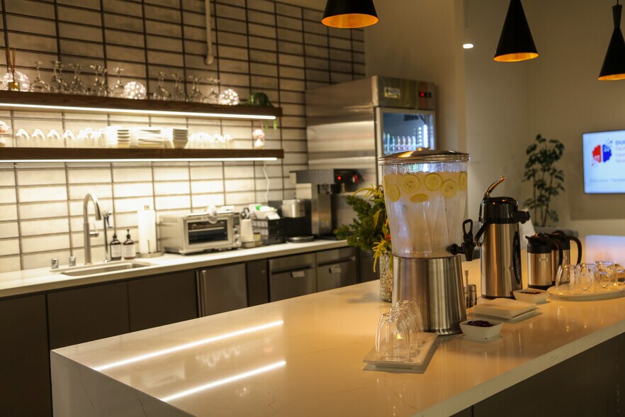 More Photos Of 6200 Village Pky, Dublin Office For Lease