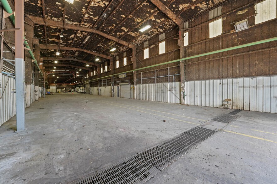 More Photos Of 12602 FM-529, Houston Warehouse For Lease