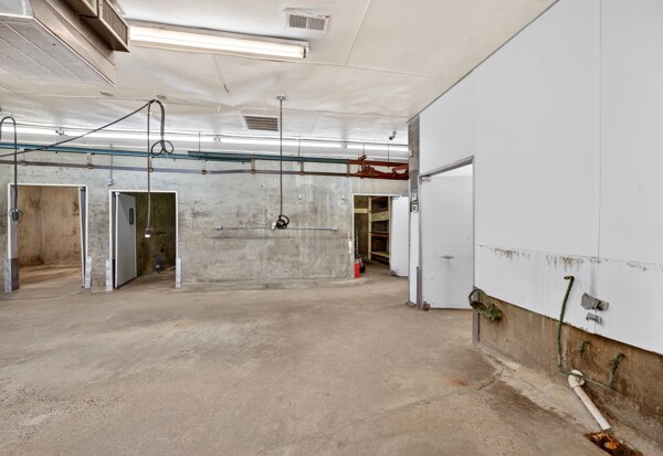 More Photos Of 1416 W Trade St, Charlotte Freestanding For Sale