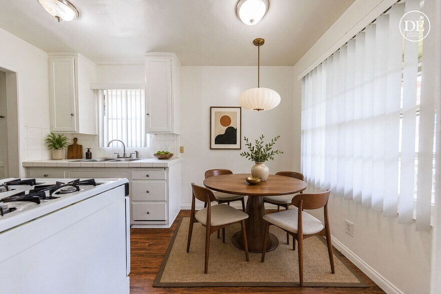 More Photos Of 650 W Wilson Ave, Glendale Apartments For Sale