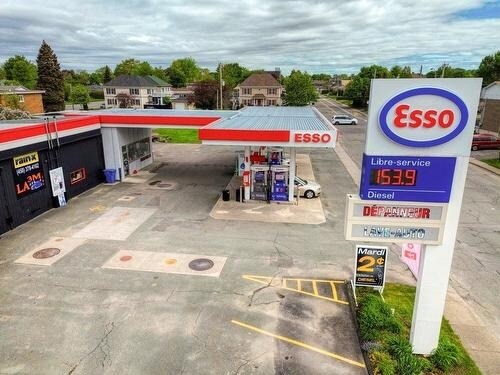 More Photos Of 14 Rue Langlois, Granby Service Station For Sale