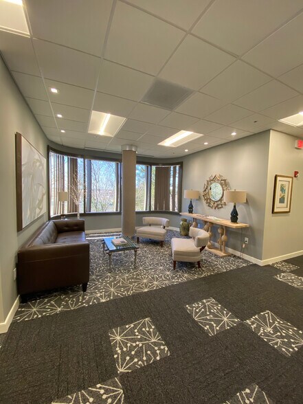 More Photos Of 24 Oglethorpe Professional Blvd, Savannah Medical For Lease