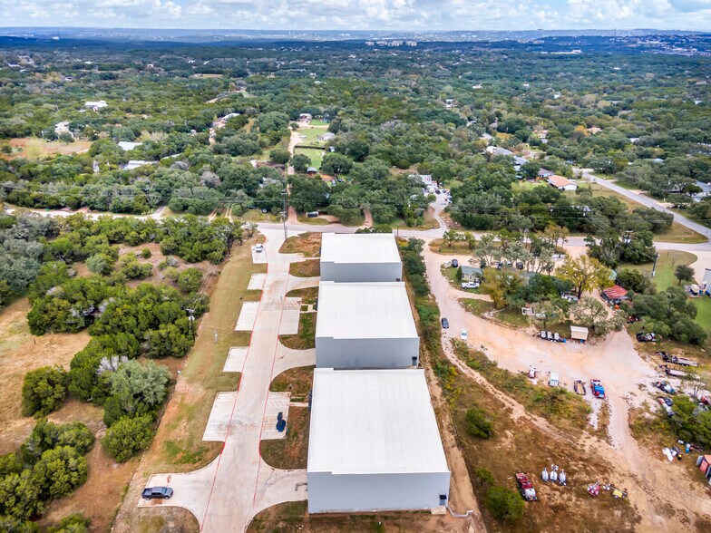 More Photos Of 9417 Circle Dr, Austin Industrial For Sale