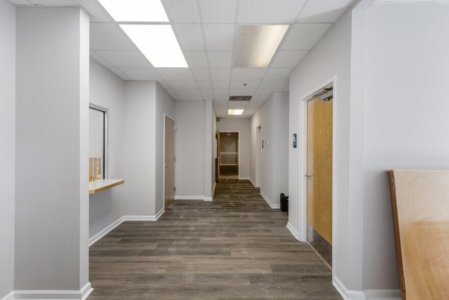 More Photos Of 1261 Commercial Dr SW, Conyers Medical For Lease