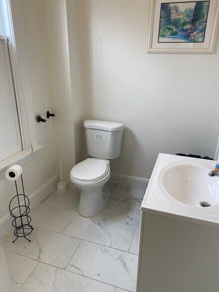 More Photos Of 161 Livingston Ave, New Brunswick Office Residential For Lease